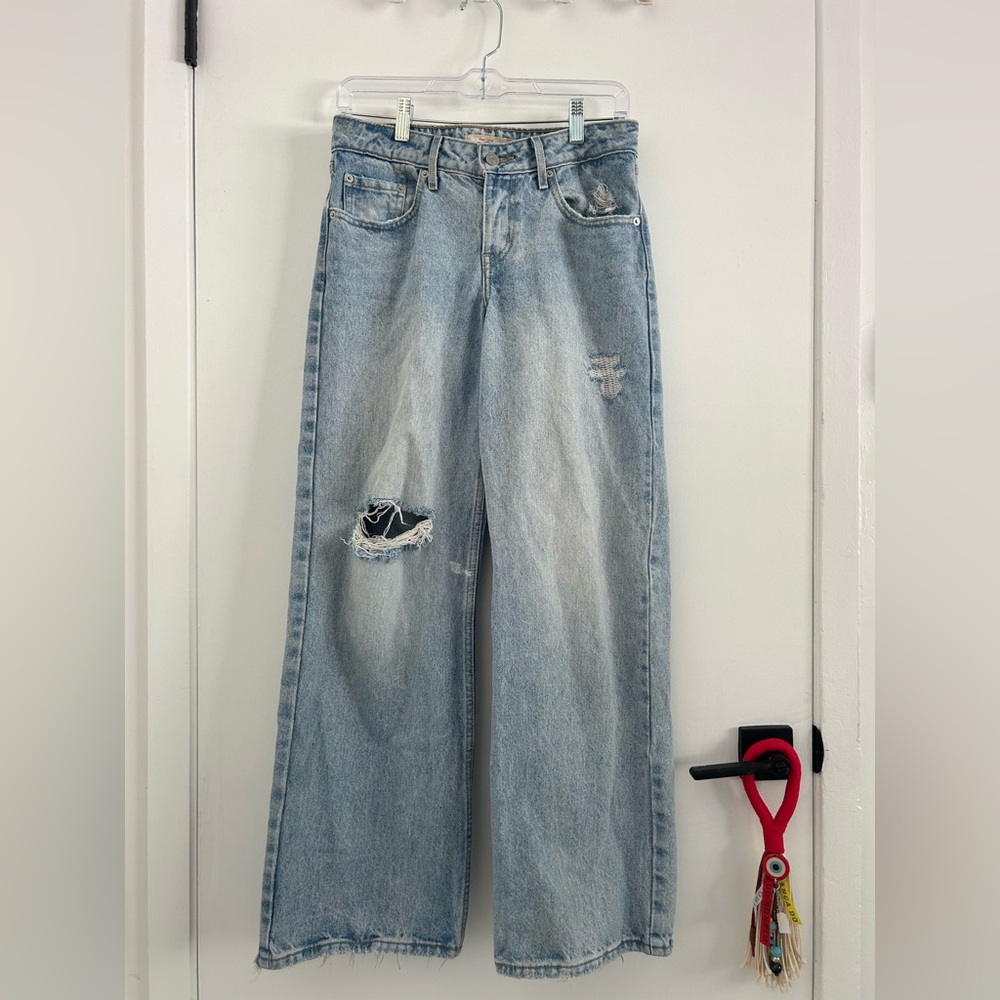 Levi’s Low Loose Jeans
